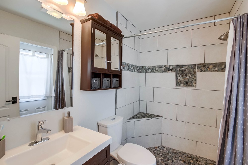 Virtual tour photo 24 of 37 for 7943 June Lake Dr