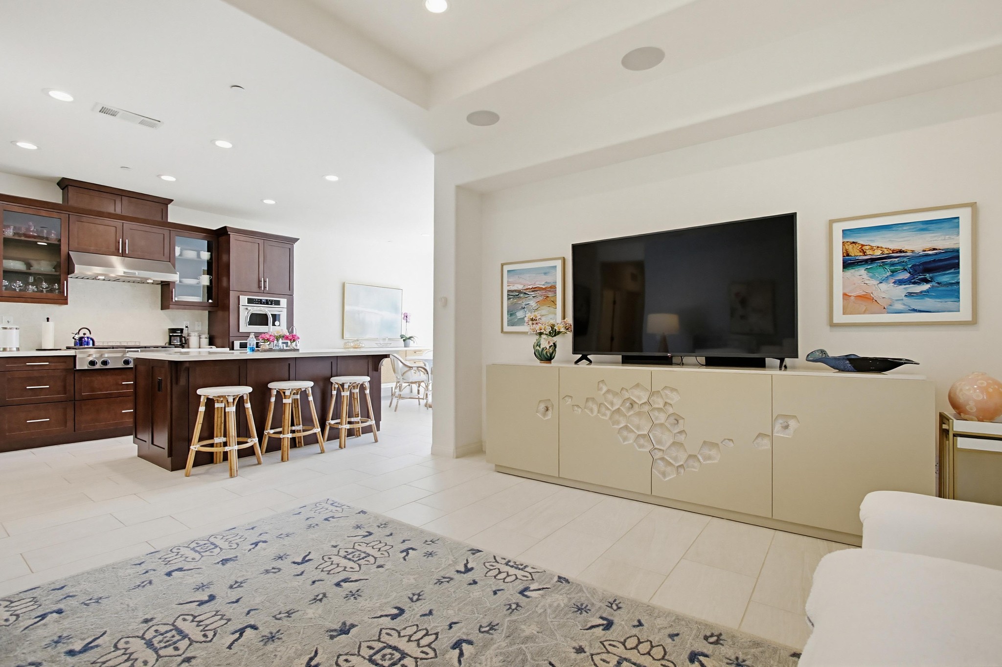 Virtual tour photo 10 of 41 for 7944 Lusardi Creek Ln