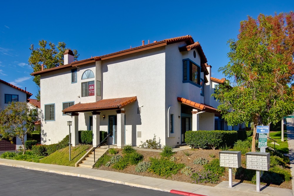 Virtual tour photo 1 of 38 for 7948 Mission Vista Dr.