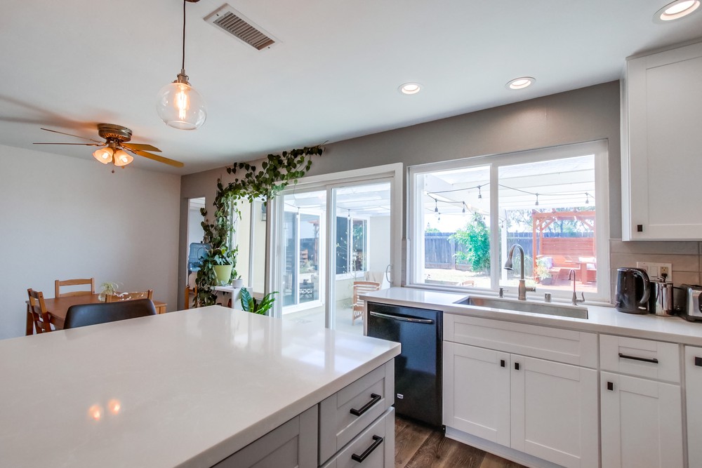 Virtual tour photo 20 of 49 for 7949 Peach Point Ave