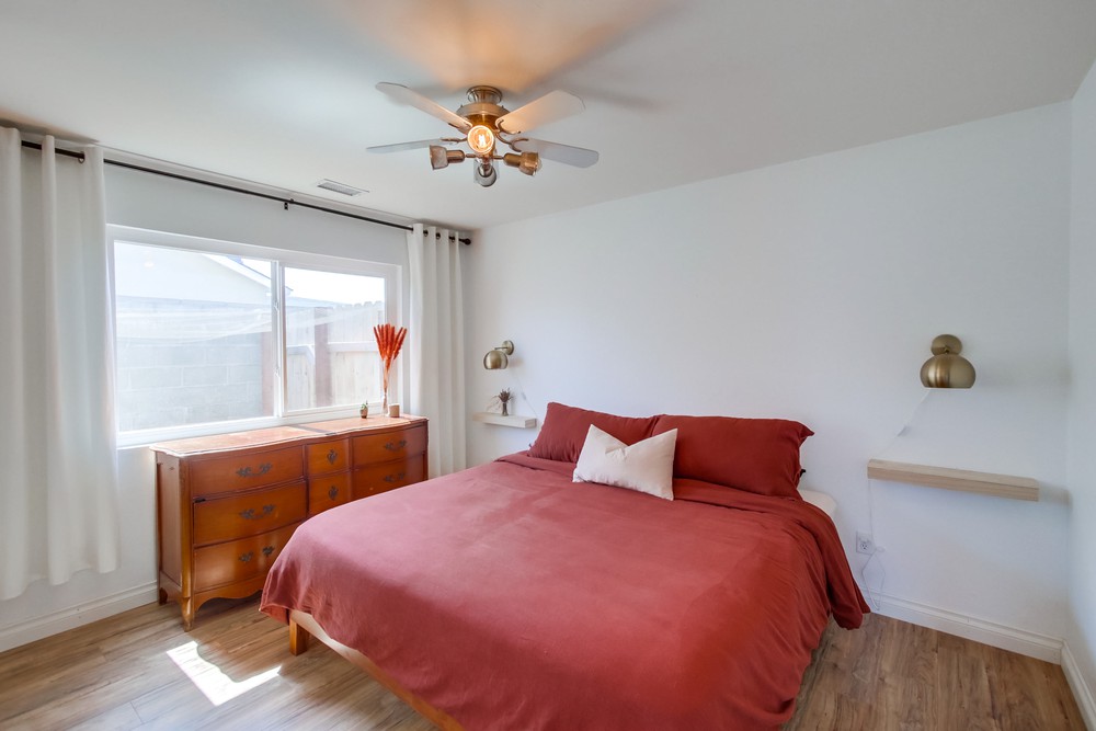 Virtual tour photo 26 of 49 for 7949 Peach Point Ave