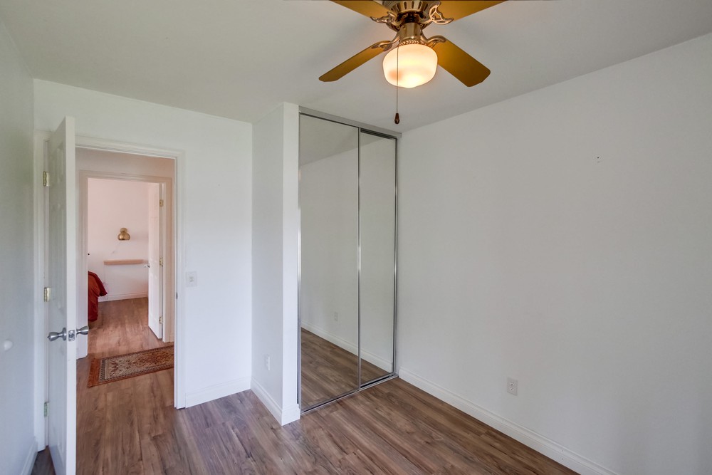 Virtual tour photo 30 of 49 for 7949 Peach Point Ave