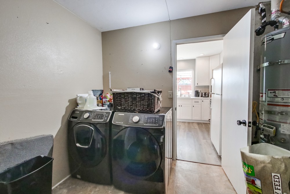 Virtual tour photo 33 of 49 for 7949 Peach Point Ave