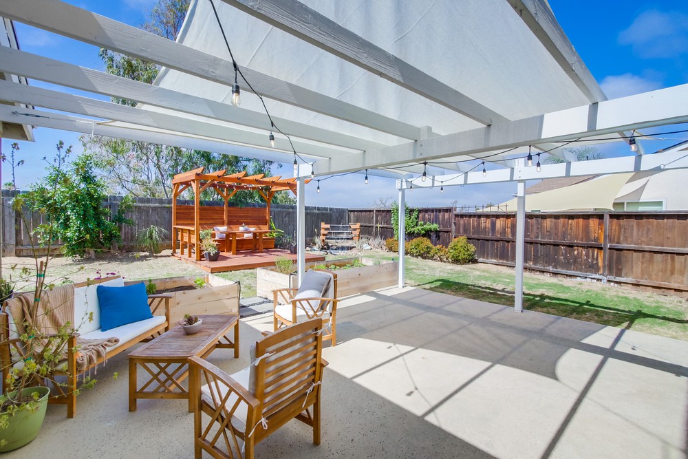 Virtual tour photo 35 of 49 for 7949 Peach Point Ave