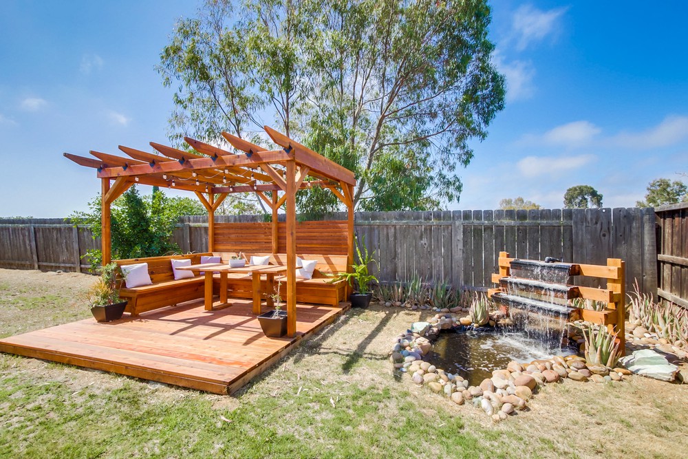 Virtual tour photo 41 of 49 for 7949 Peach Point Ave