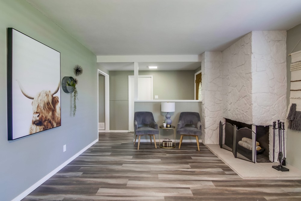 Virtual tour photo 14 of 48 for 7952 June Lake Dr