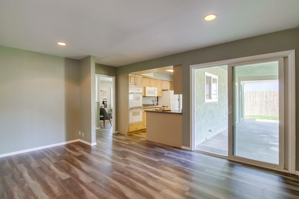 Virtual tour photo 21 of 48 for 7952 June Lake Dr