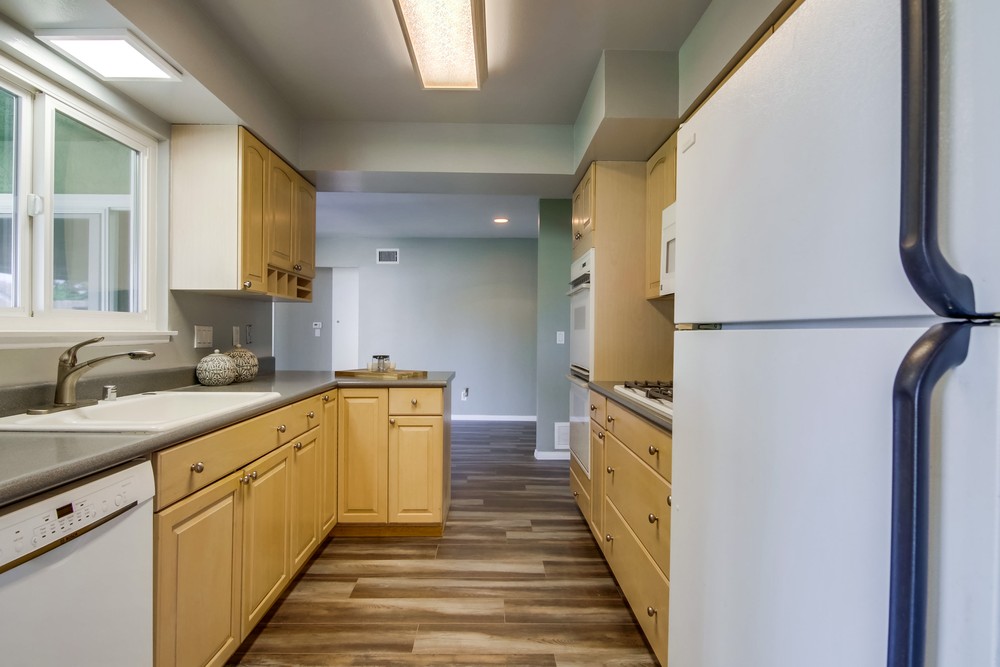 Virtual tour photo 25 of 48 for 7952 June Lake Dr