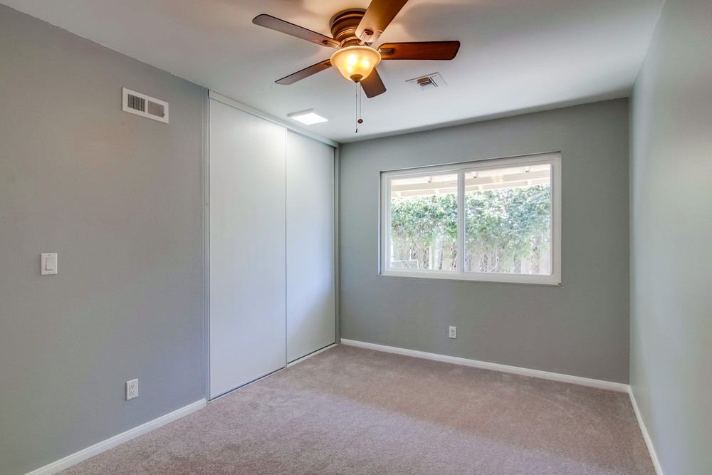 Virtual tour photo 33 of 48 for 7952 June Lake Dr