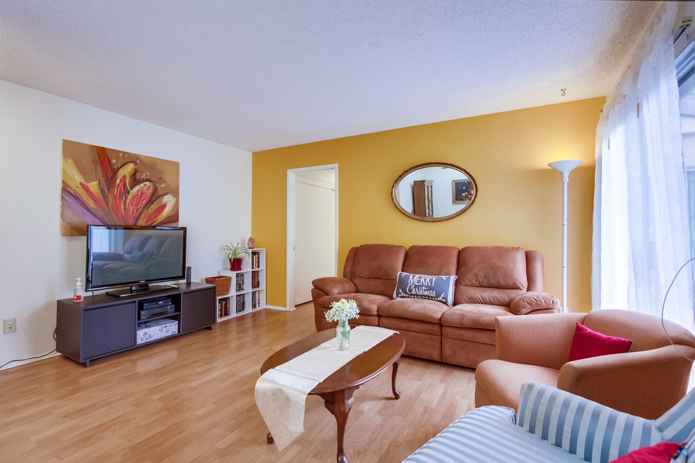 Virtual tour photo 7 of 39 for 7952 Mission Center Ct