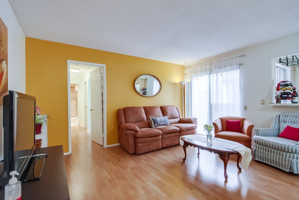 Virtual tour photo 8 of 39 for 7952 Mission Center Ct