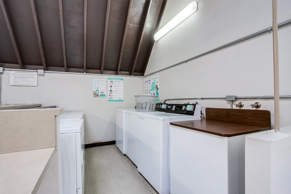 Virtual tour photo 37 of 39 for 7952 Mission Center Ct