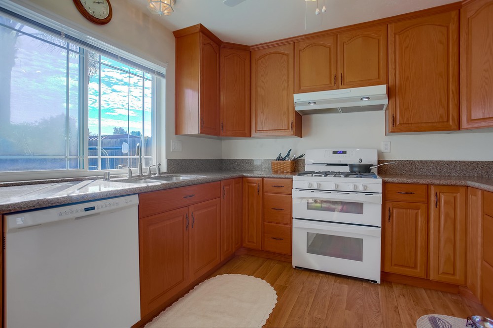 Virtual tour photo 16 of 42 for 7955 Calico St