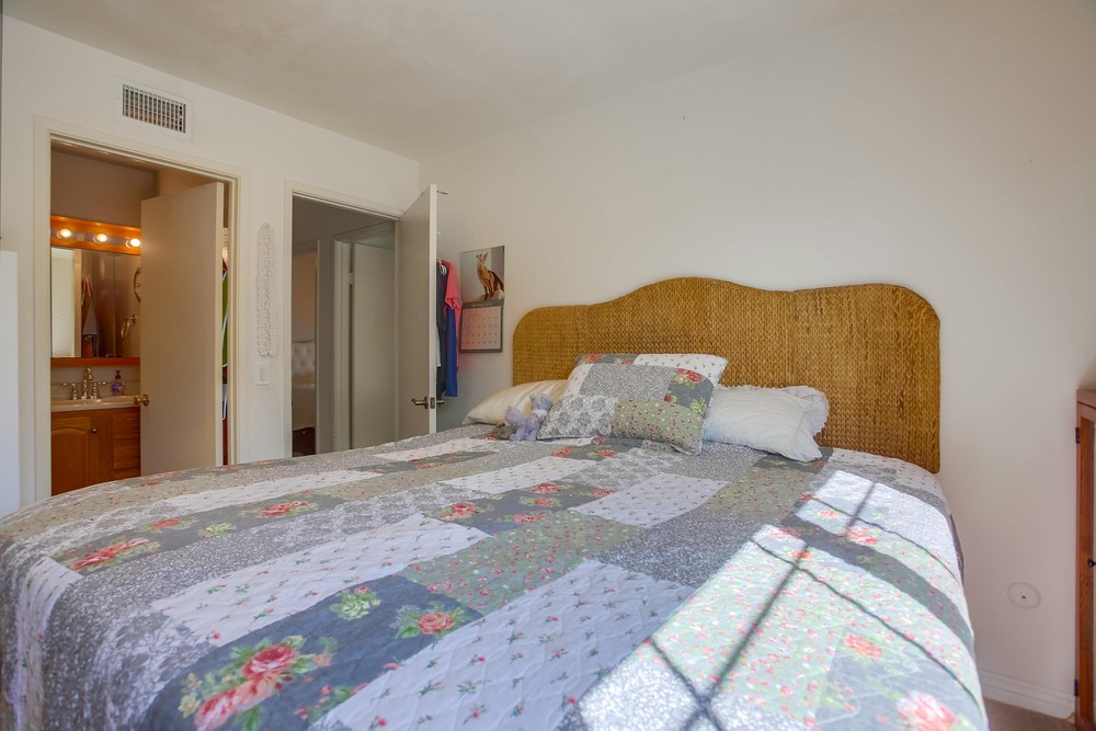 Virtual tour photo 27 of 42 for 7955 Calico St
