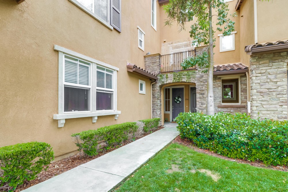 Virtual tour photo 5 of 44 for 796 Castaway Cove