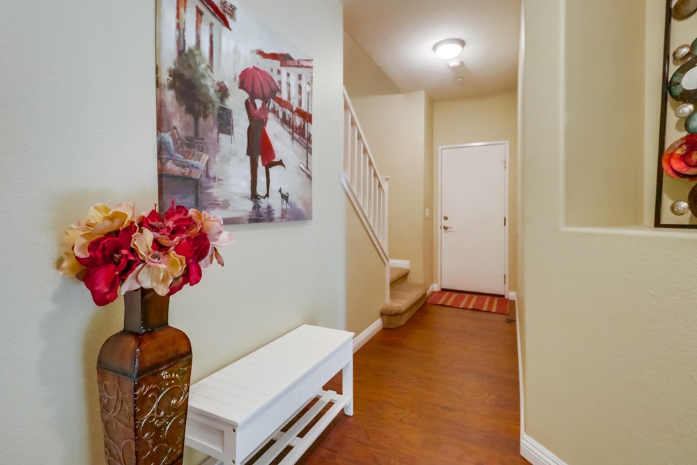 Virtual tour photo 9 of 44 for 796 Castaway Cove