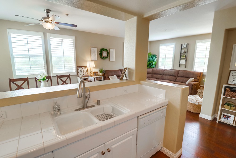 Virtual tour photo 22 of 44 for 796 Castaway Cove