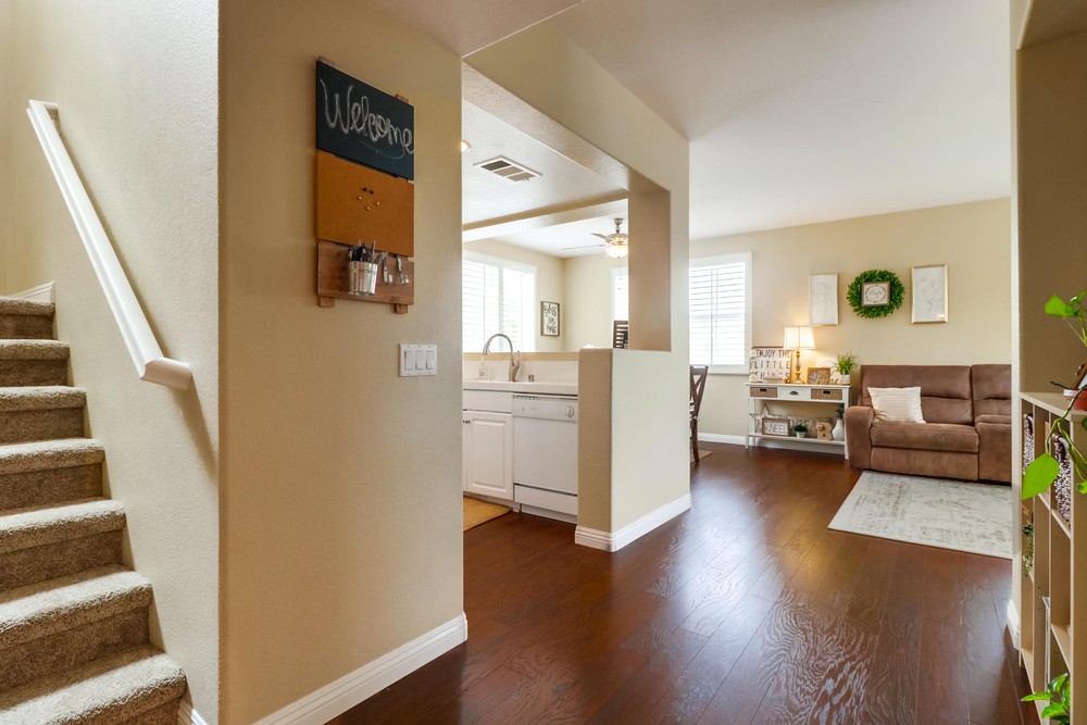 Virtual tour photo 26 of 44 for 796 Castaway Cove