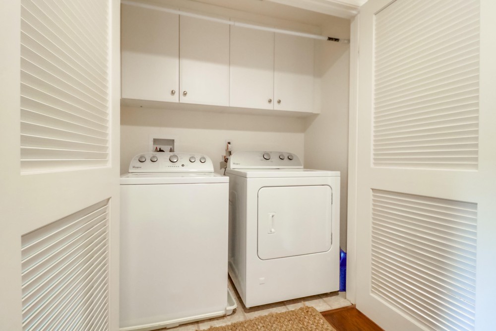 Virtual tour photo 42 of 44 for 796 Castaway Cove