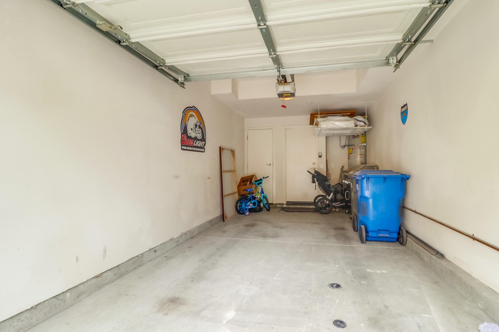 Virtual tour photo 43 of 44 for 796 Castaway Cove