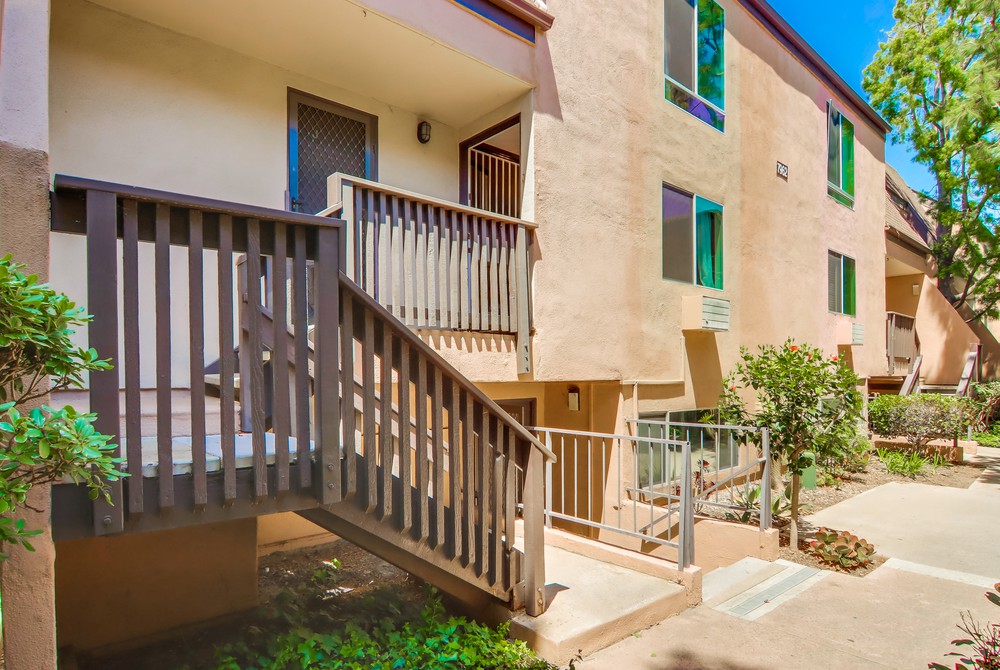 Virtual tour photo 1 of 39 for 7962 Mission Center Ct