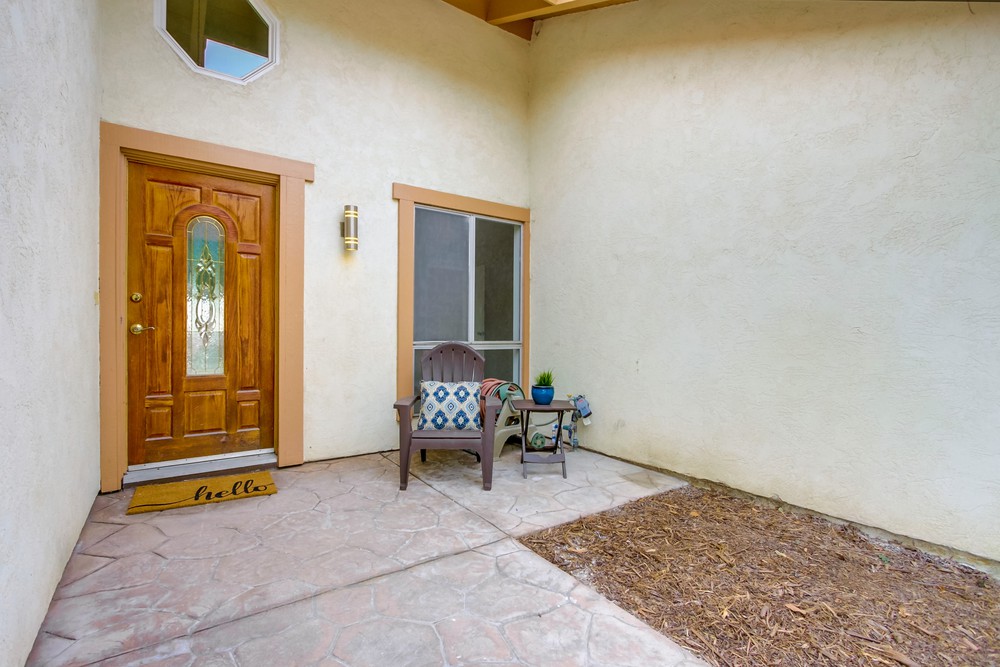 Virtual tour photo 9 of 78 for 7966 Laurelridge Rd