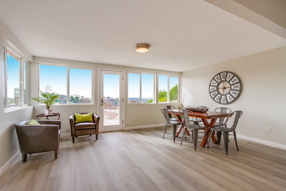 Virtual tour photo 27 of 78 for 7966 Laurelridge Rd