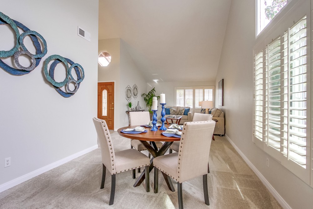 Virtual tour photo 33 of 78 for 7966 Laurelridge Rd