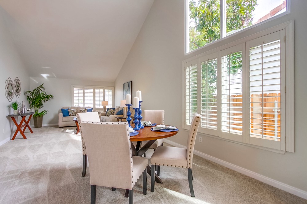 Virtual tour photo 34 of 78 for 7966 Laurelridge Rd