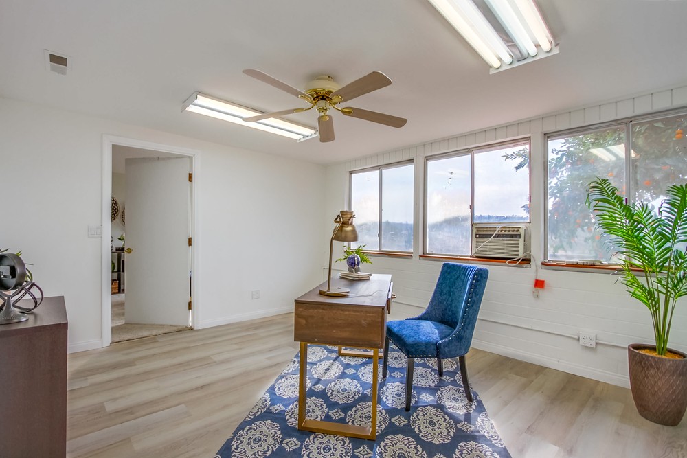 Virtual tour photo 49 of 78 for 7966 Laurelridge Rd