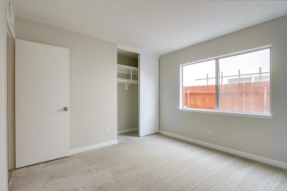 Virtual tour photo 54 of 78 for 7966 Laurelridge Rd