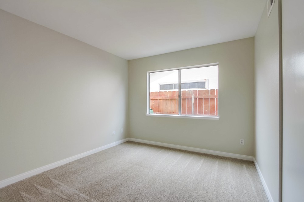 Virtual tour photo 56 of 78 for 7966 Laurelridge Rd