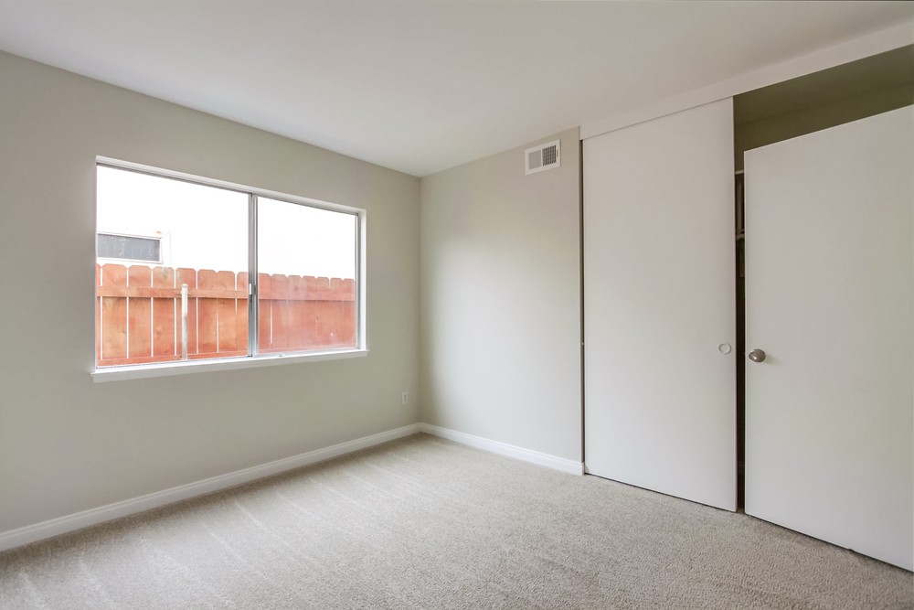 Virtual tour photo 57 of 78 for 7966 Laurelridge Rd