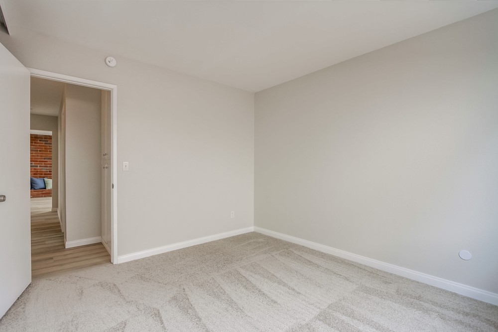 Virtual tour photo 58 of 78 for 7966 Laurelridge Rd