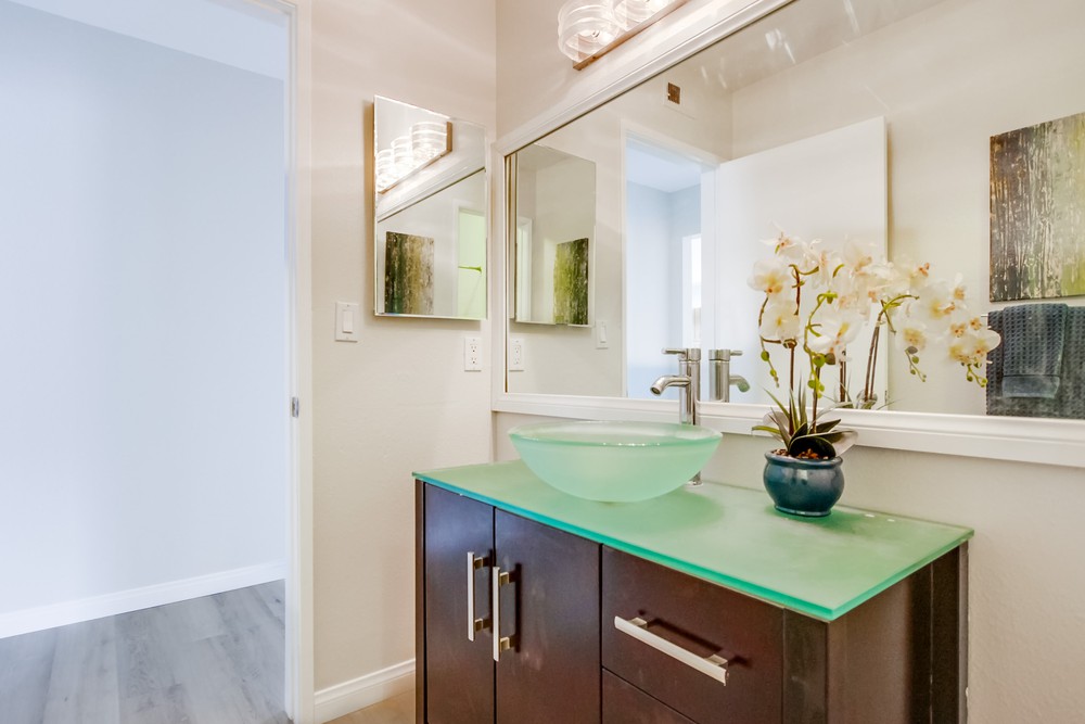 Virtual tour photo 64 of 78 for 7966 Laurelridge Rd