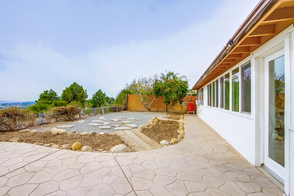 Virtual tour photo 69 of 78 for 7966 Laurelridge Rd