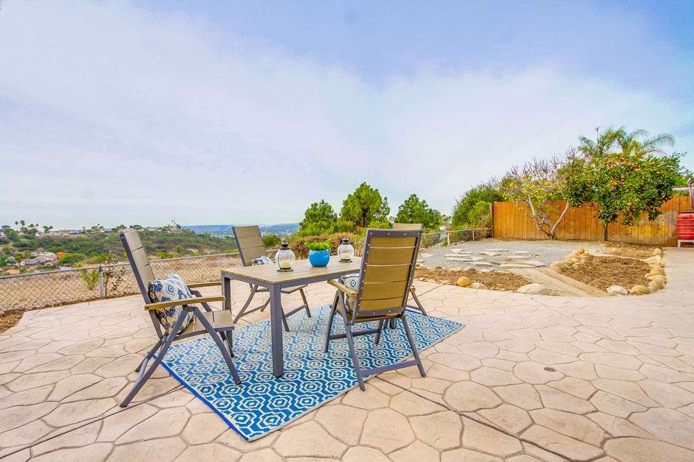 Virtual tour photo 70 of 78 for 7966 Laurelridge Rd