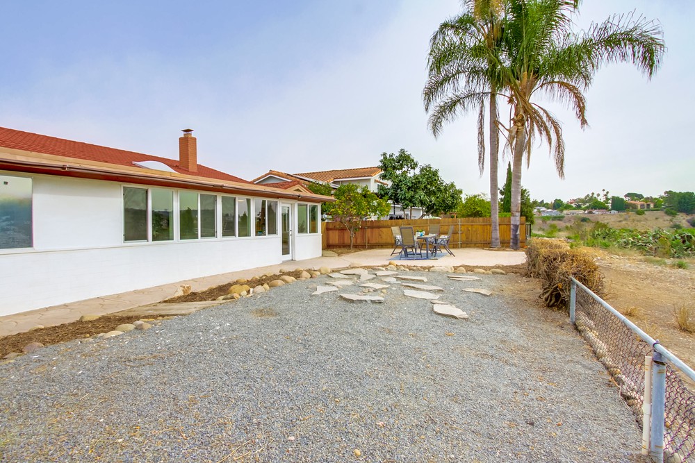 Virtual tour photo 75 of 78 for 7966 Laurelridge Rd