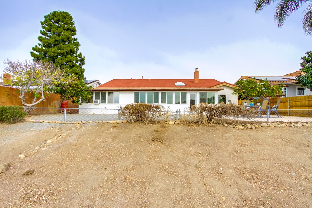Virtual tour photo 76 of 78 for 7966 Laurelridge Rd