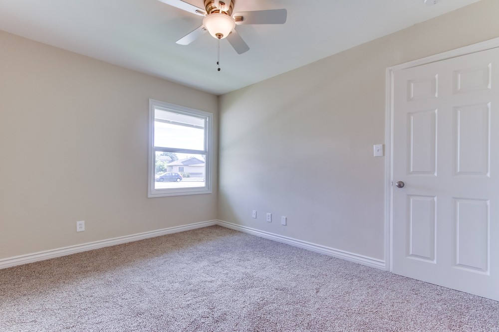 Virtual tour photo 15 of 28 for 7966 Skyline Drive