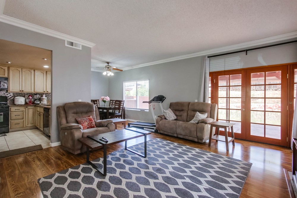 Virtual tour photo 5 of 27 for 7966 Tinaja Ln