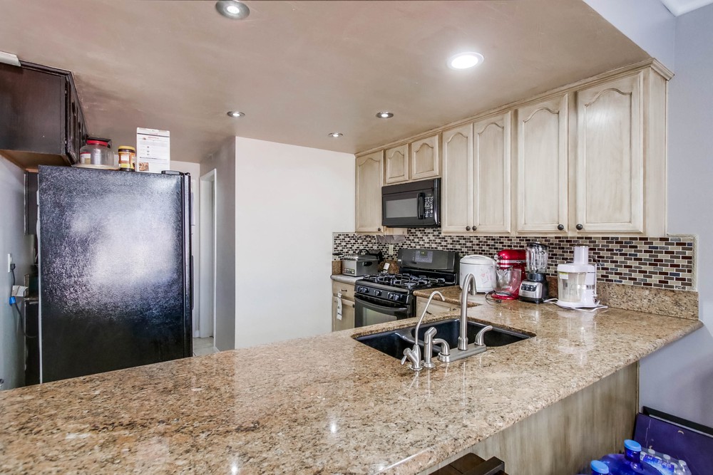 Virtual tour photo 11 of 27 for 7966 Tinaja Ln