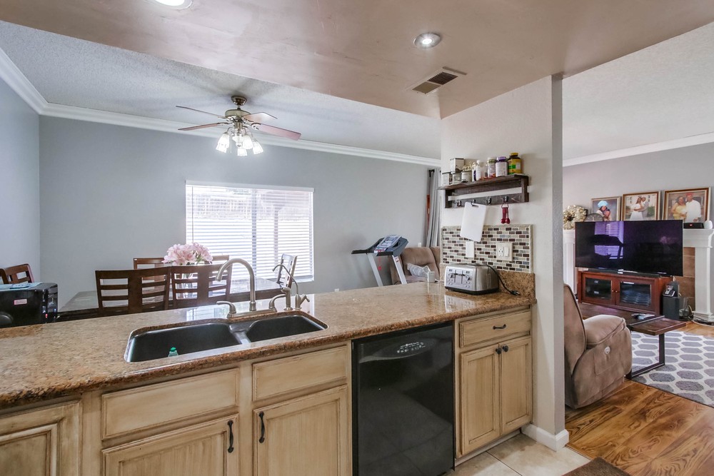 Virtual tour photo 13 of 27 for 7966 Tinaja Ln