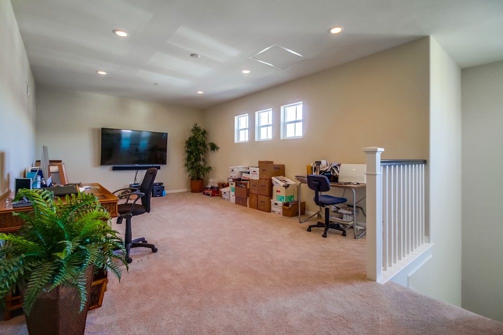 Virtual tour photo 28 of 59 for 7969 Lusardi Creek Ln
