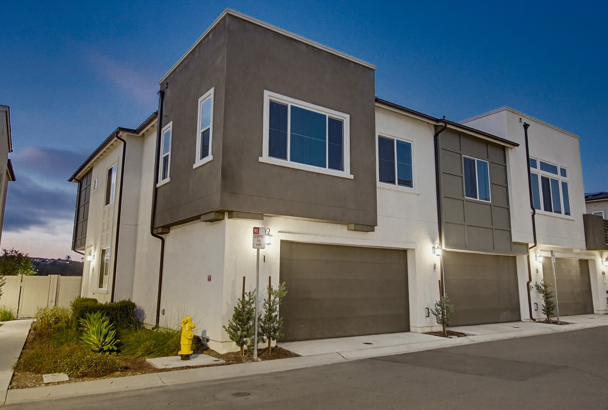 Virtual tour photo 1 of 75 for 797 Mateo St #1