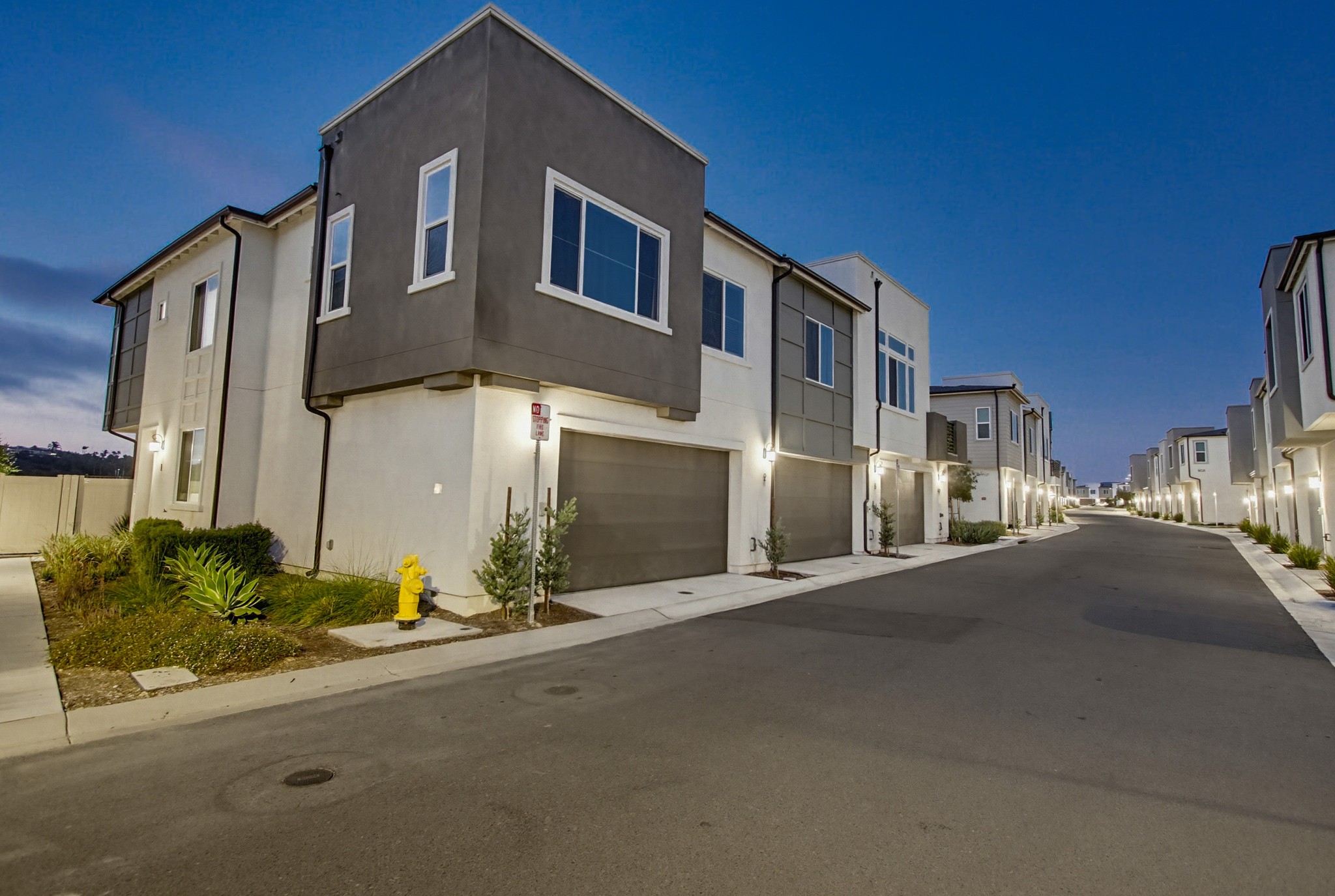 Virtual tour photo 3 of 75 for 797 Mateo St #1
