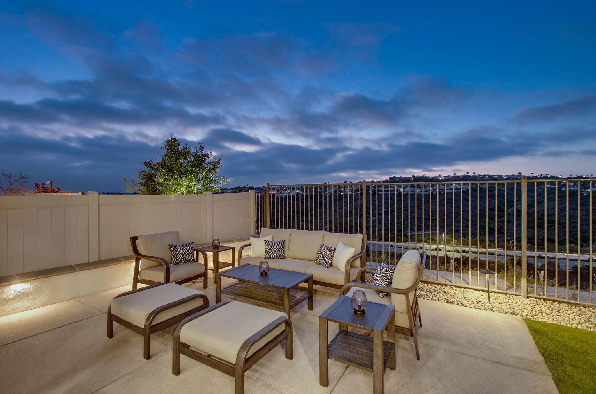 Virtual tour photo 7 of 75 for 797 Mateo St #1