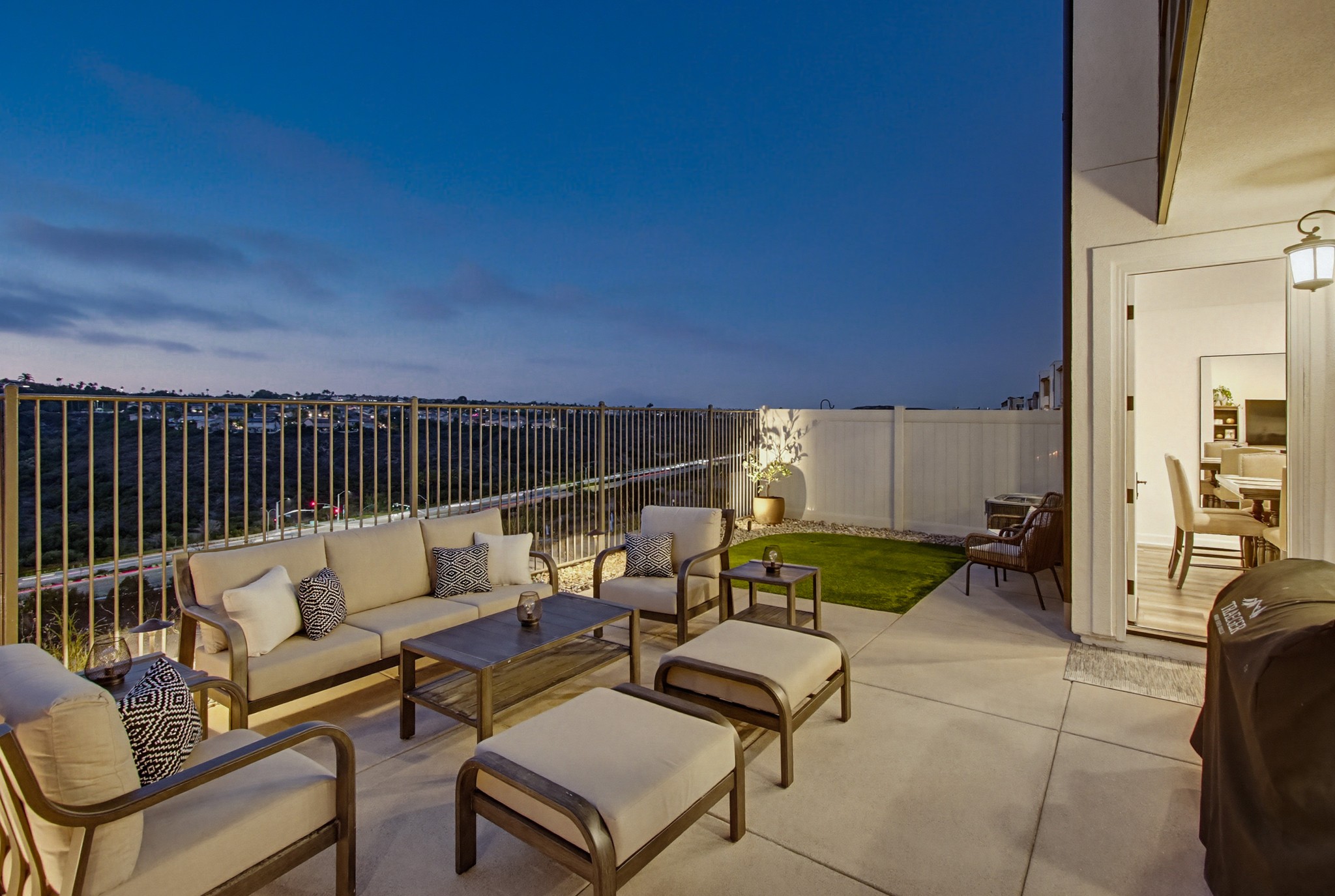 Virtual tour photo 11 of 75 for 797 Mateo St #1