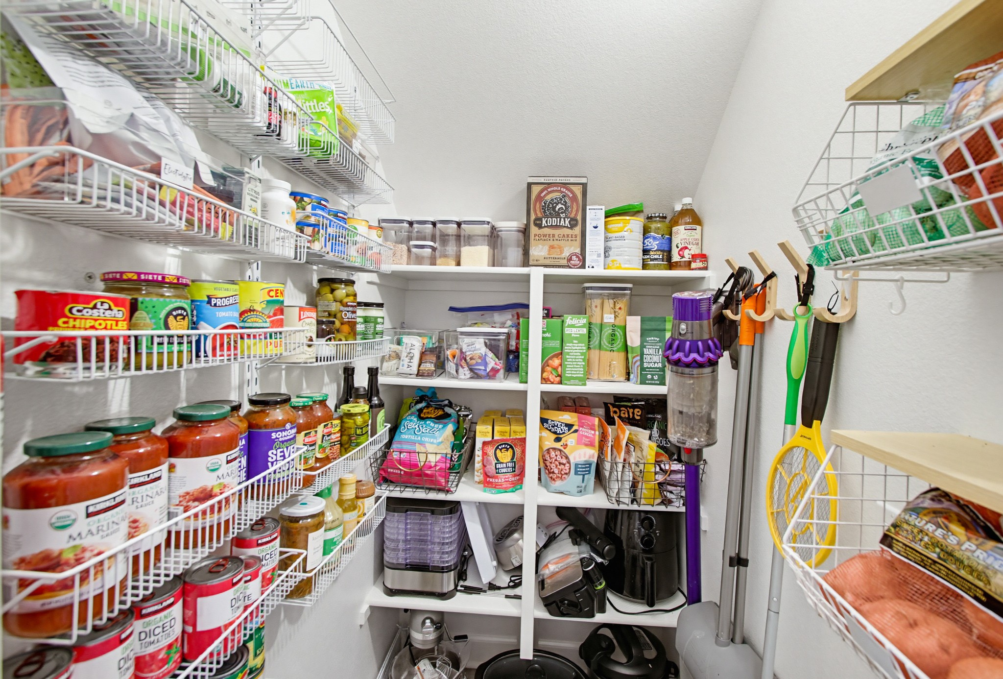 Virtual tour photo 31 of 75 for 797 Mateo St #1