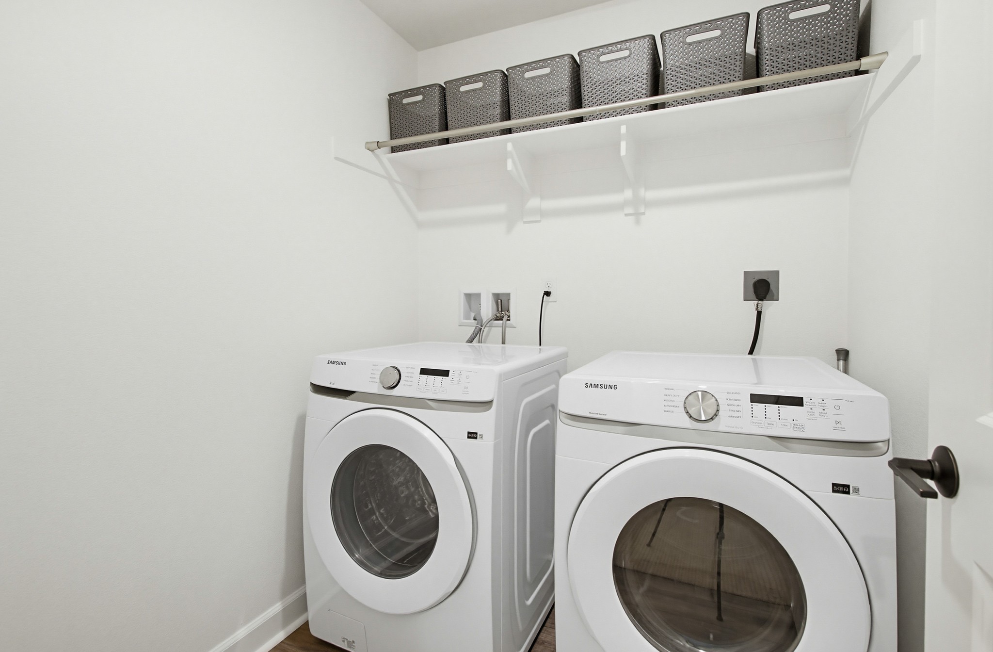 Virtual tour photo 51 of 75 for 797 Mateo St #1
